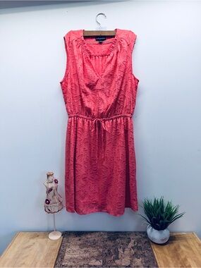 Tribal Coral Floral Sleeveless Textured Tie-Waist Lined Dress 👗